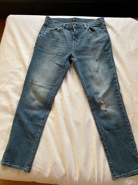 GAP Faded Blue Slim Straight Jeans with Light Distressing